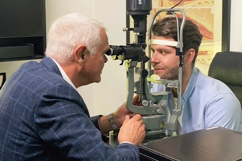 Clinic-Gallery-7-Rick-Wolfe-Vista-Eyes-Elsternwick